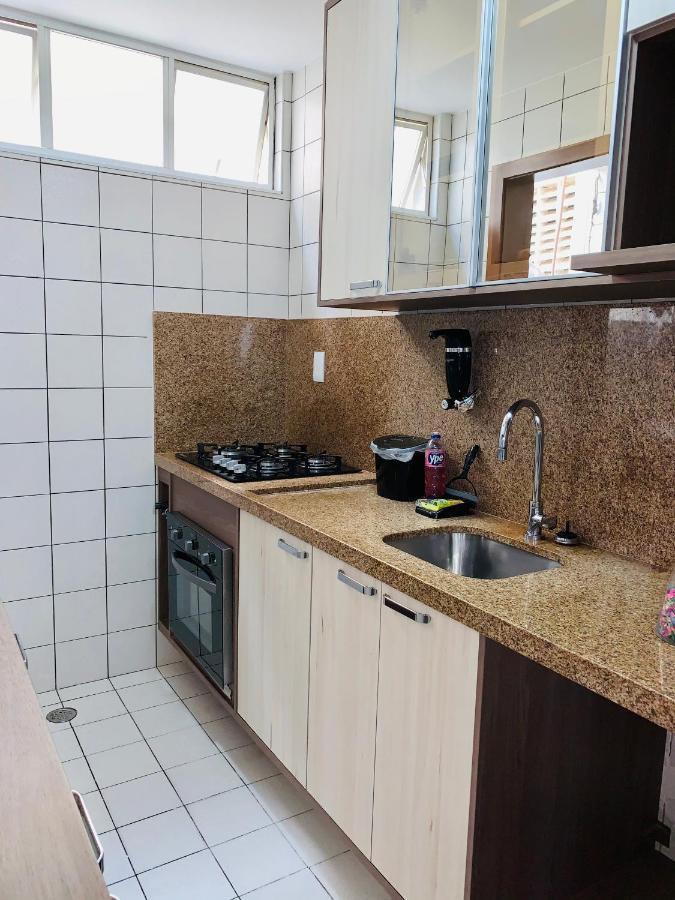 Stayhere! Fique Aqui! Apartamento 2/4 Mobiliado No Costa Azul :-) Salvador Eksteriør bilde