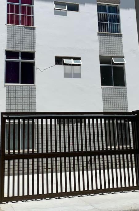 Stayhere! Fique Aqui! Apartamento 2/4 Mobiliado No Costa Azul :-) Salvador Eksteriør bilde
